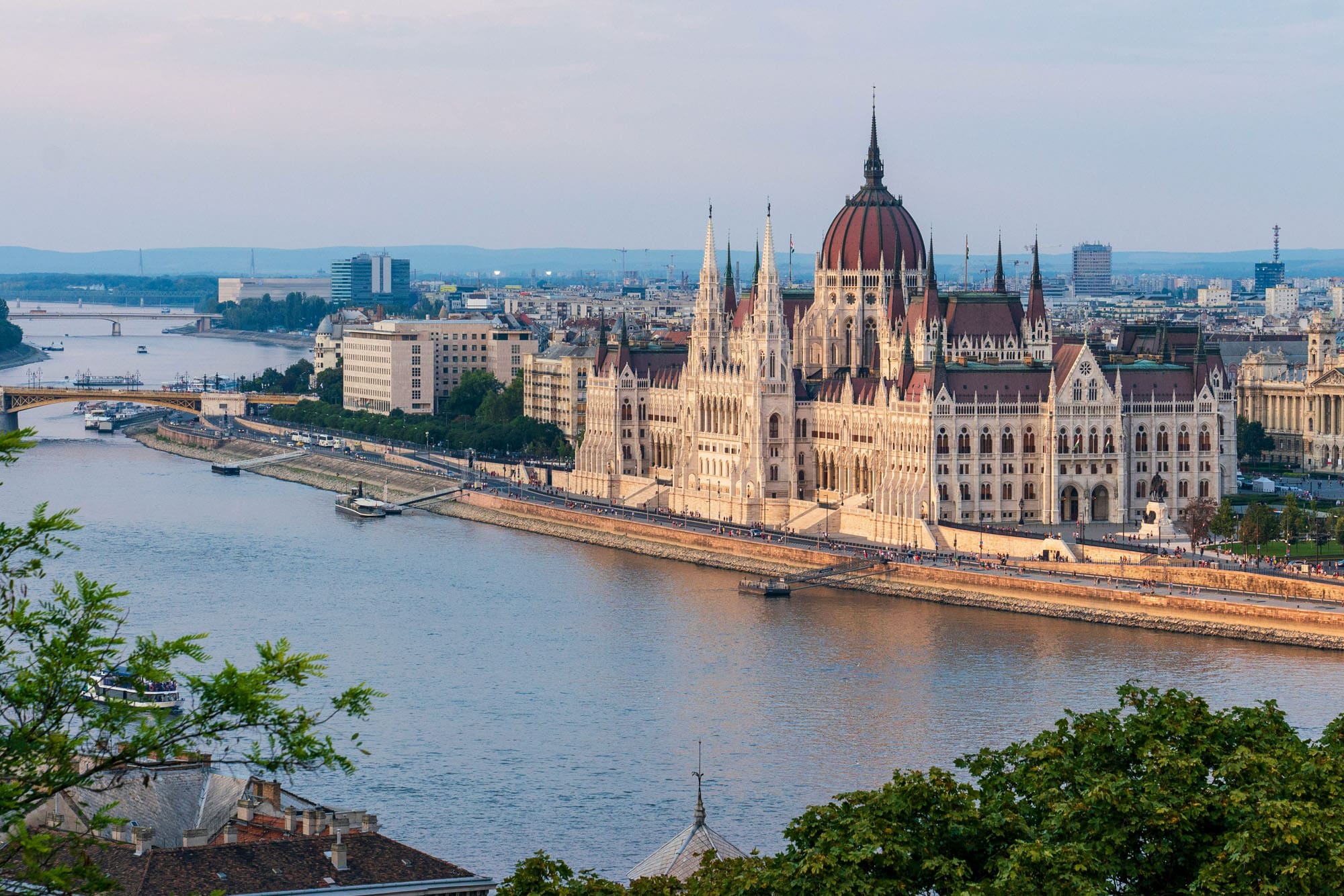 Budapest Parlement Hungary Golden Visa Program