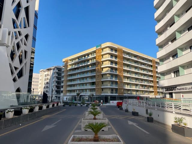 muscat hills apartments oman