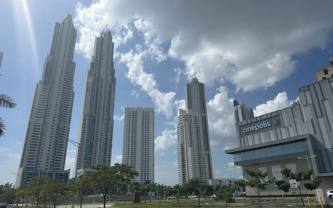 Panama City Real Estate Market: Investor Guide 2025
