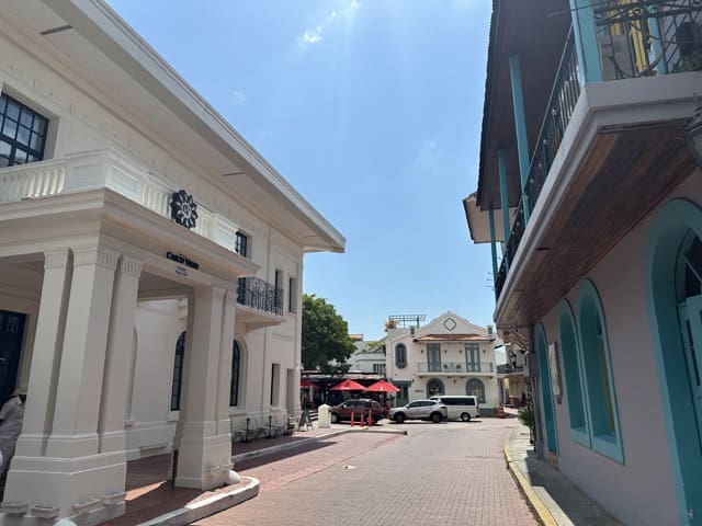 Those interested in buying real estate in Casco Viejo will find high occupancy rates