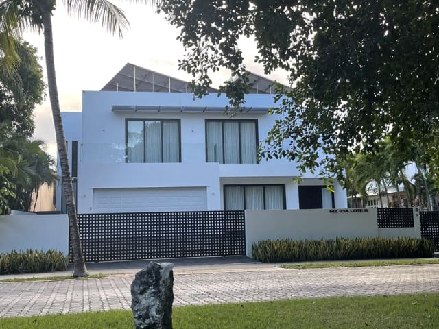 Playacar single family home