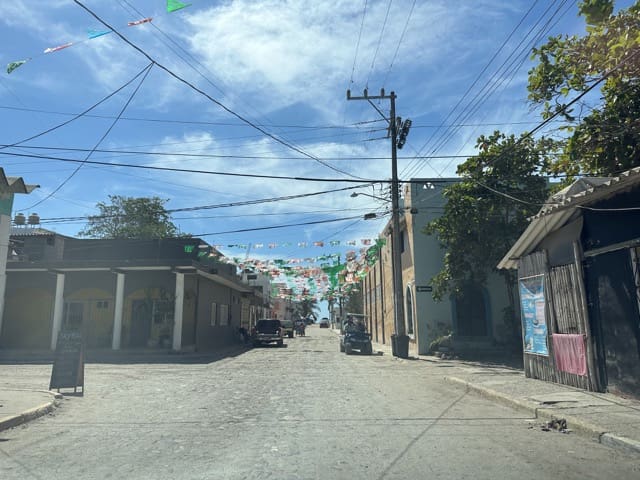 Lo de Marcos street