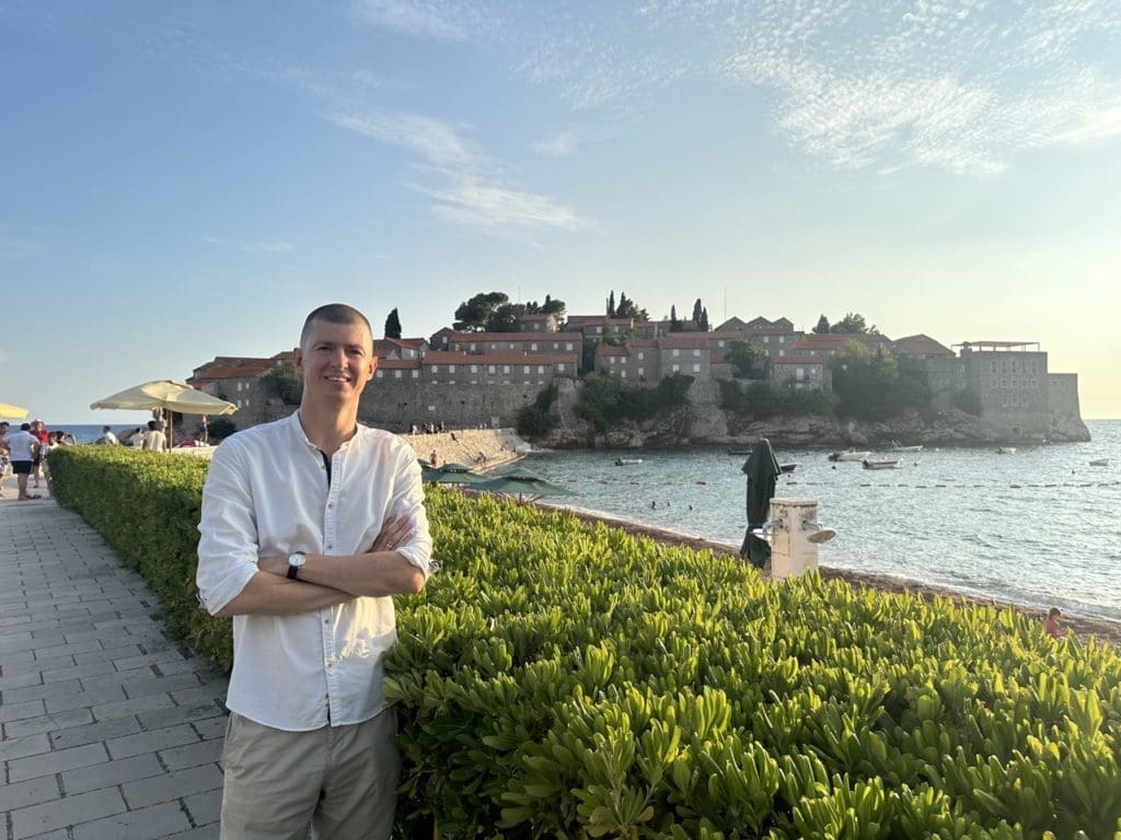 Ladislas in montenegro real estate market