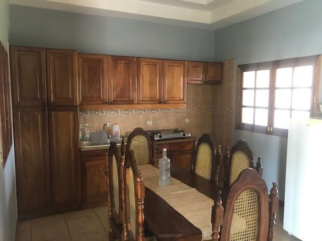 Real estate investment in Managua: Kitchen of a house for sale