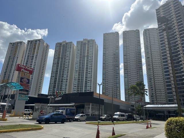 high rises real estate in san francisco panama city