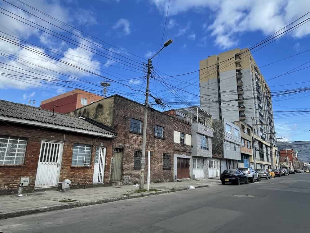 real estate investment bogota