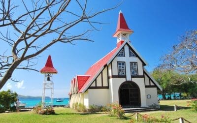 The Pros and Cons of Opening a Bank Account in Mauritius as a Non-Resident