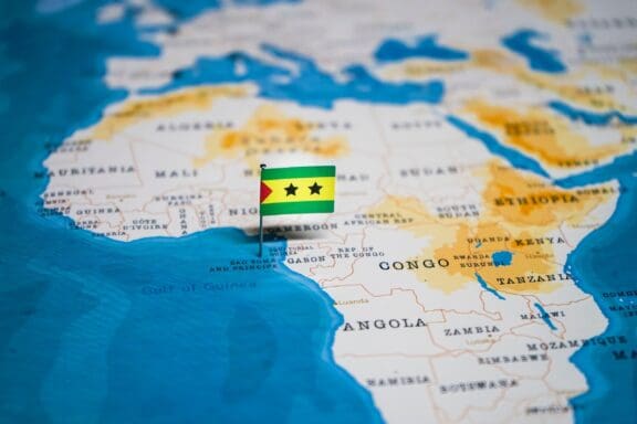The,Flag,Of,Sao,Tome,And,Principe,In,The,World São Tomé and Príncipe map pin