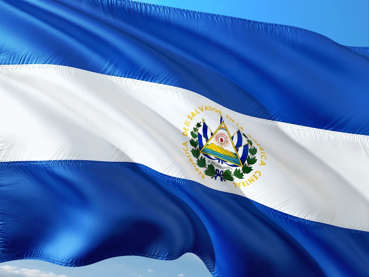 El Salvador flag<br />
