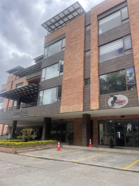 building on primero de mayo in cuenca ecuador